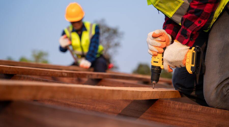 Expert Emergency Roof Repairs services in Hutsonville, IL